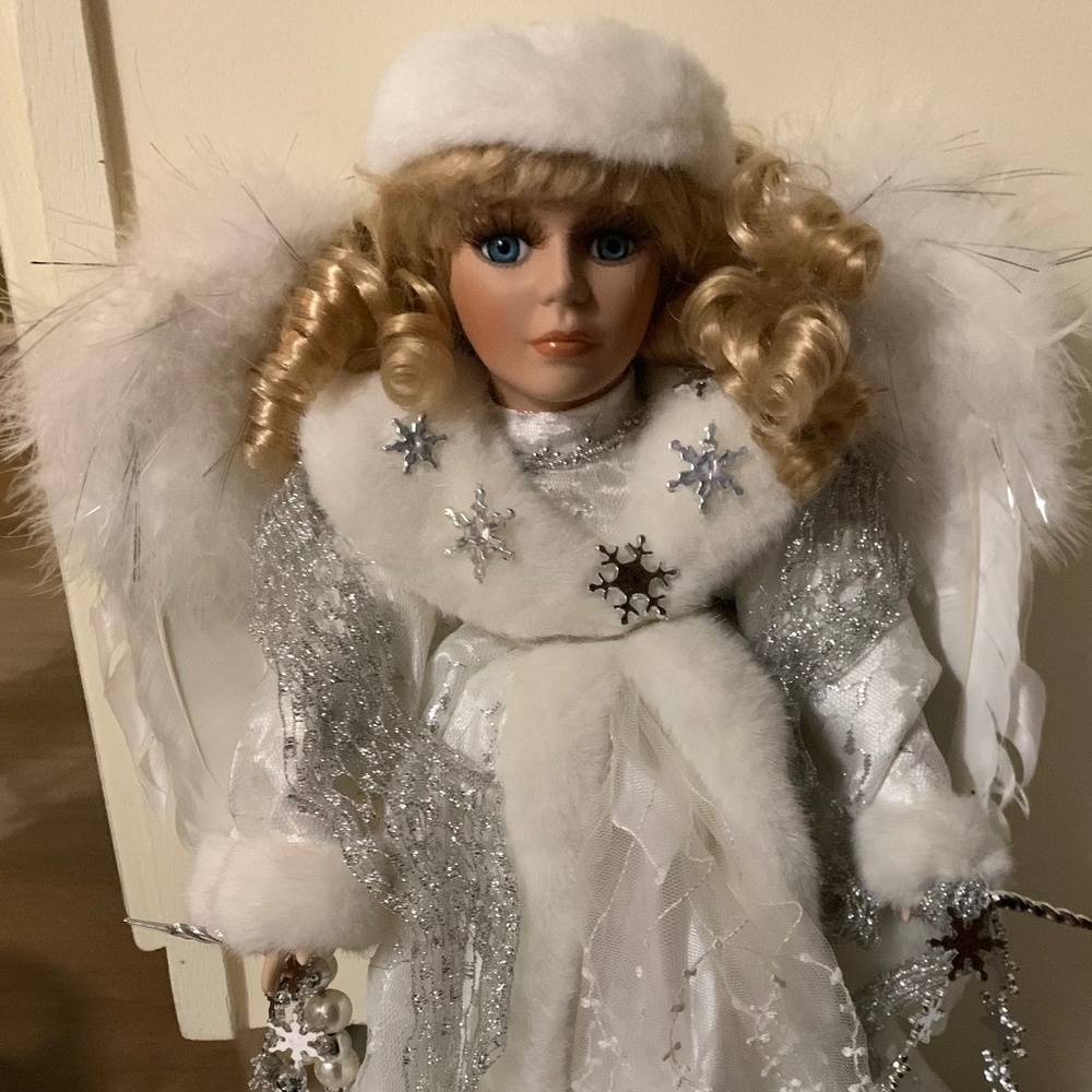 Anco Snowflake Angel Porceline Doll